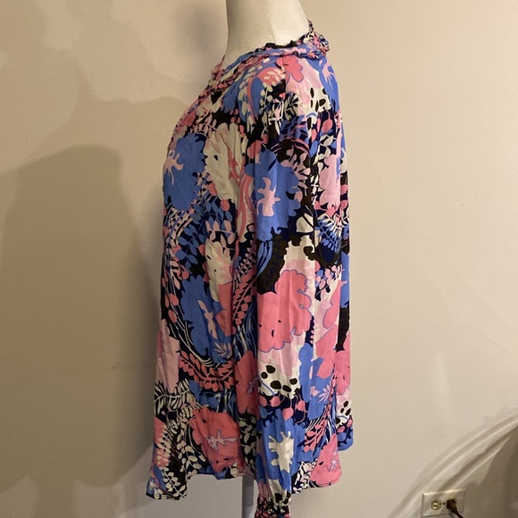 Talbots multi color floral print, long sleeves with raffle blouse size Large - Picture 3 of 11